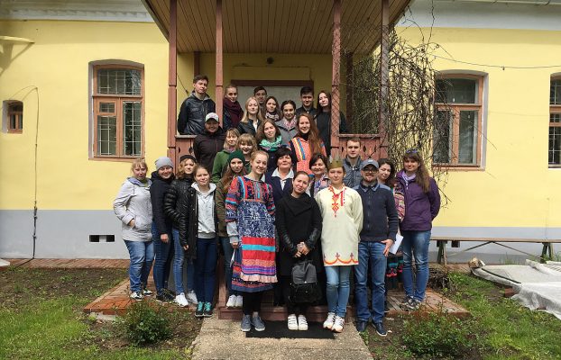 Театральные постановки