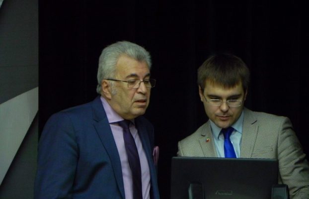 Евгений Александрович Ямбург